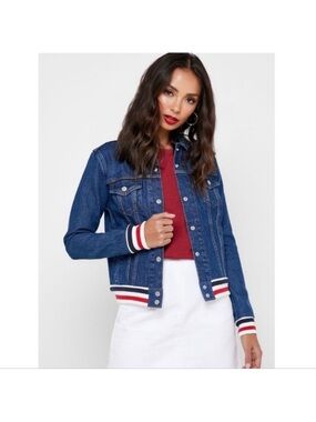 Levi’s denim trucker jacket with red/white/blue striped trim sz M